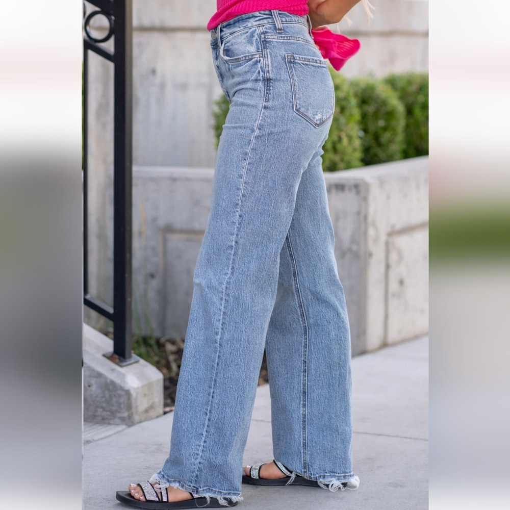 Vervet Jeans Straight Leg Light Wash Distressed 90s Sz 29